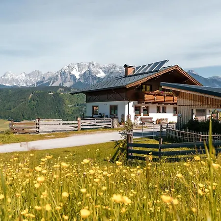 Pension Spreitzhof & Appartement Royer Schladming Exterior photo